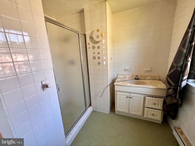 2706 EBRIGHT RD, Wilmington, DE 19810