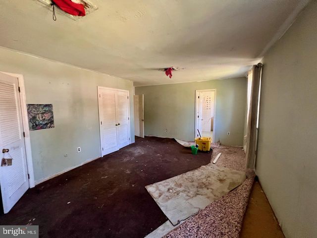 2706 EBRIGHT RD, Wilmington, DE 19810