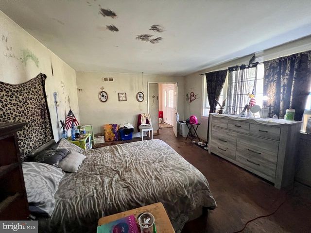 2706 EBRIGHT RD, Wilmington, DE 19810