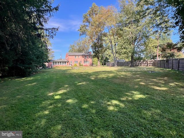 2706 EBRIGHT RD, Wilmington, DE 19810