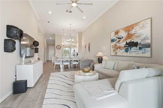 11851 Venetian Lagoon DR # 202, Fort Myers, FL 33913