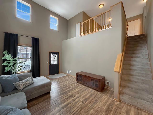 1411 131st Avenue NE, Blaine, MN 55449