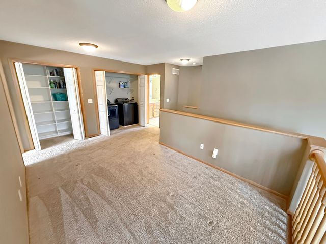 1411 131st Avenue NE, Blaine, MN 55449