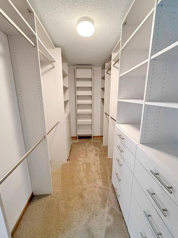 1411 131st Avenue NE, Blaine, MN 55449