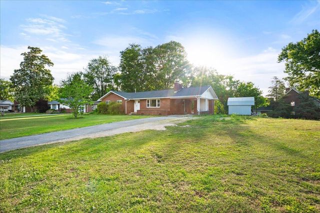 306 Barton Mill Road, Corbin, KY 40701