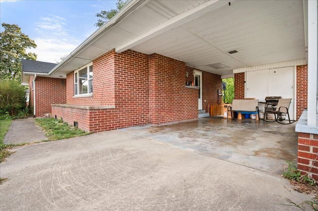 306 Barton Mill Road, Corbin, KY 40701