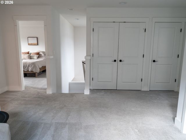 11870 Se HORSE TAIL FALLS Way, Happy Valley, OR 97086