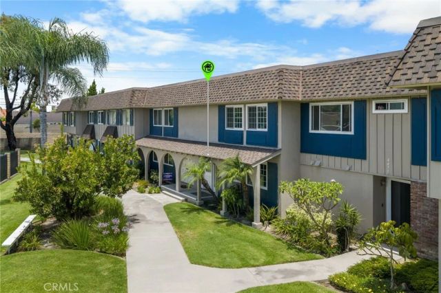 4469 Larwin Ave, Cypress, CA 90630