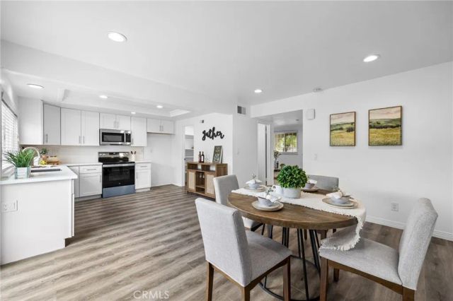 4469 Larwin Ave, Cypress, CA 90630