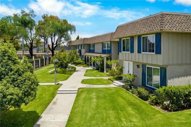 4469 Larwin Ave, Cypress, CA 90630