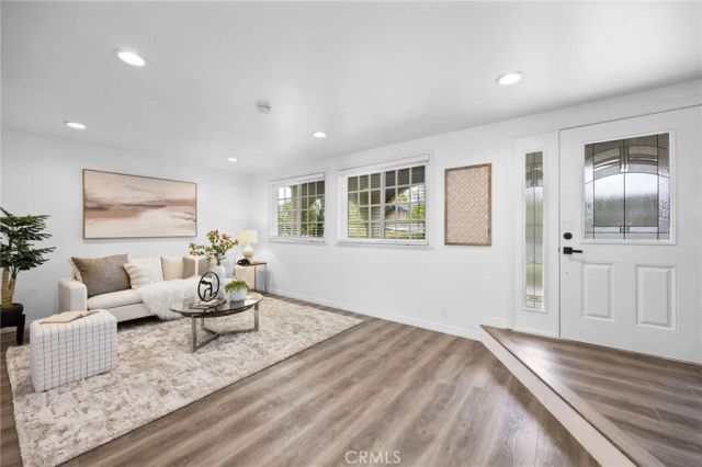 4469 Larwin Ave, Cypress, CA 90630