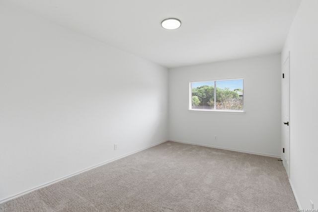 6619 BARTON ROCK RD, San Antonio, TX 78239