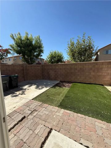 27459 Red Rock, Moreno Valley, CA 92555
