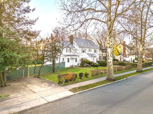 43-24 Morgan Street, Little Neck, NY 11363