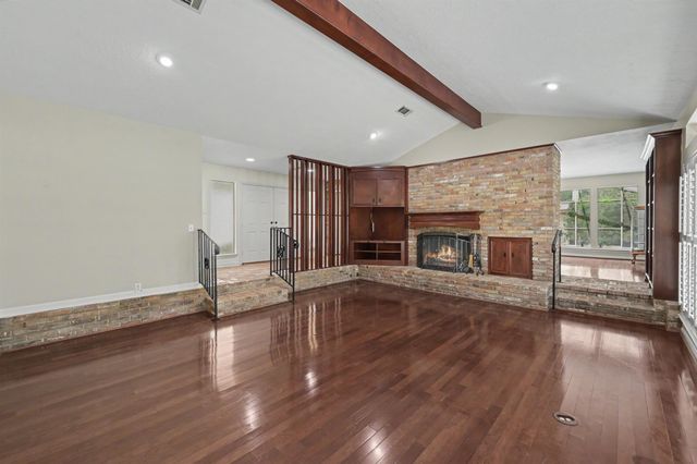 23 Amherst Court, Conroe, TX 77304