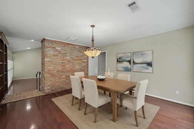 23 Amherst Court, Conroe, TX 77304