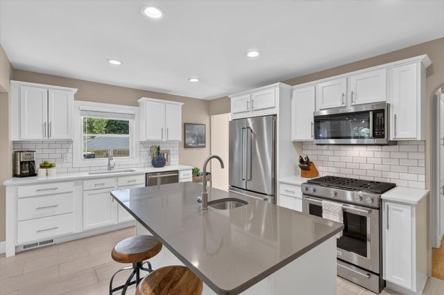 2507 Linden Avenue SE, Grand Rapids, MI 49507