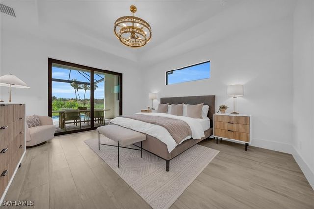 18018 Greenwood DR, Naples, FL 34114