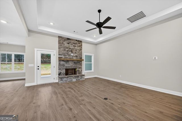 98 Mud Bridge Road, The Rock, GA 30285