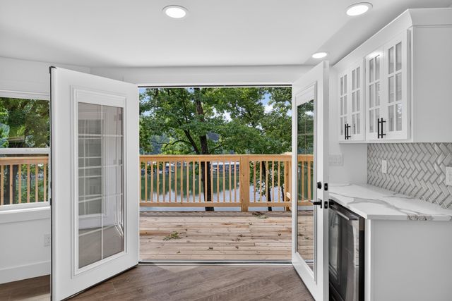 656 Chimney Rock Road, Harrodsburg, KY 40330