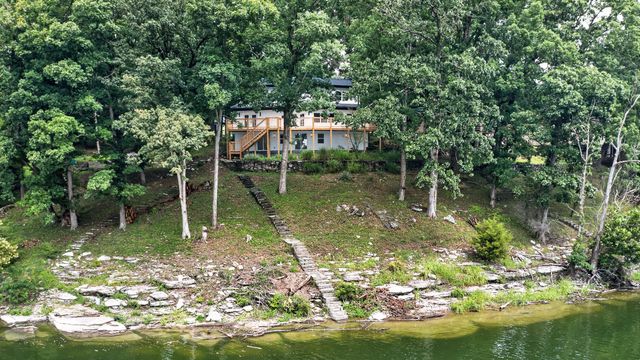 656 Chimney Rock Road, Harrodsburg, KY 40330