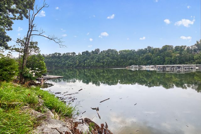 656 Chimney Rock Road, Harrodsburg, KY 40330