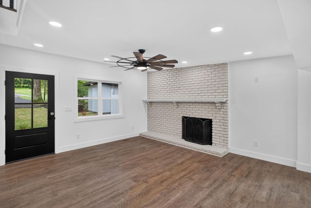 656 Chimney Rock Road, Harrodsburg, KY 40330