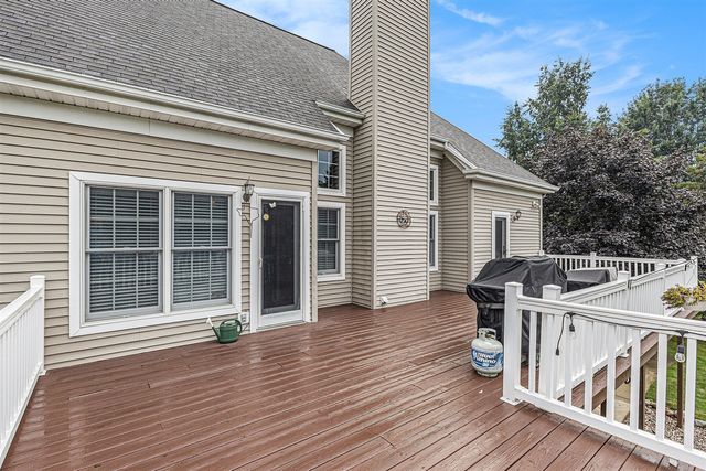 4849 Indian Creek Drive, Jackson, MI 49201