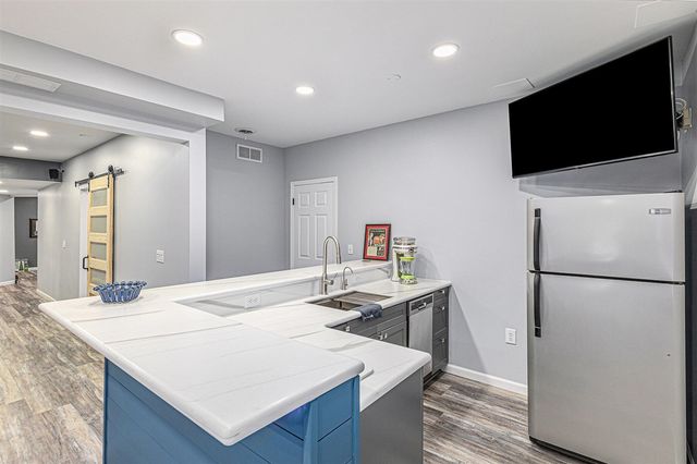 4849 Indian Creek Drive, Jackson, MI 49201