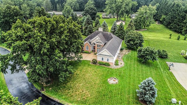 4849 Indian Creek Drive, Jackson, MI 49201
