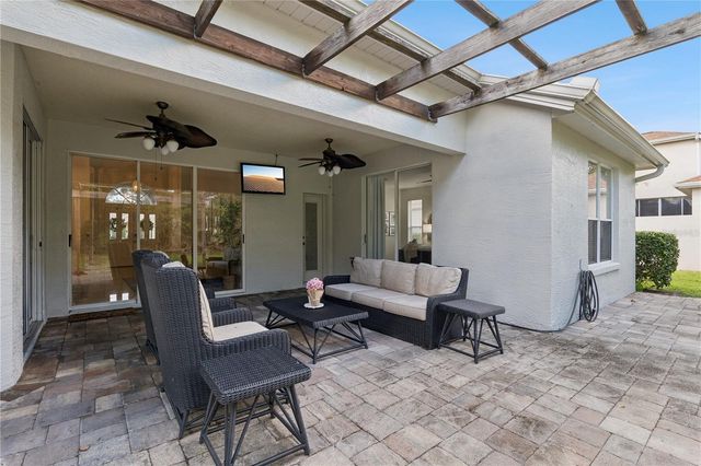 9041 LAUREL RIDGE DRIVE, Mount Dora, FL 32757