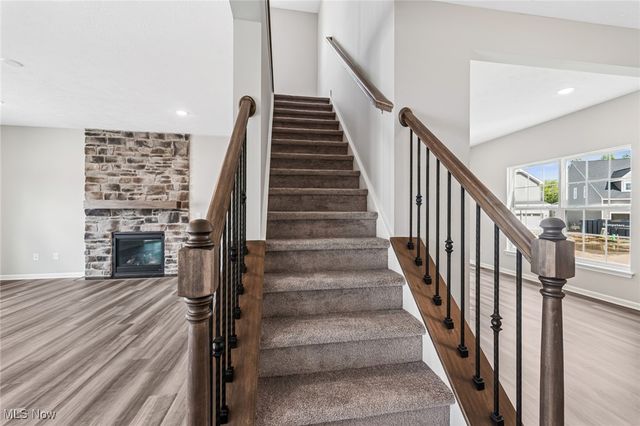 3382 Buckeye Trail, Green, OH 44685