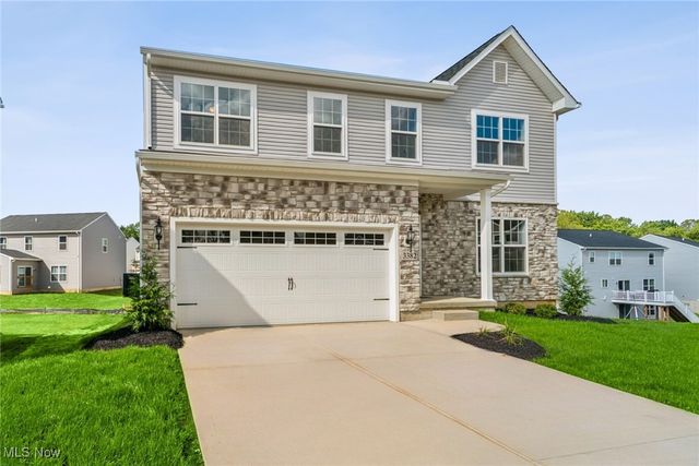 3382 Buckeye Trail, Green, OH 44685