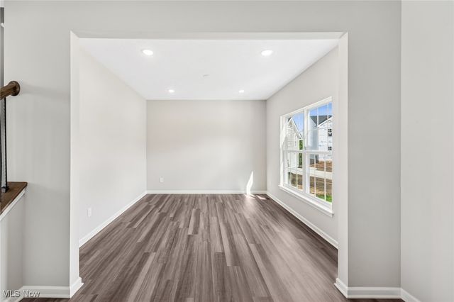 3382 Buckeye Trail, Green, OH 44685