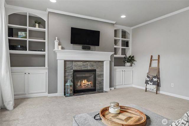 214 Fielding Street NE, Orting, WA 98360