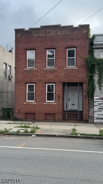 1713 S Wood Ave 2, Linden City, NJ 07036