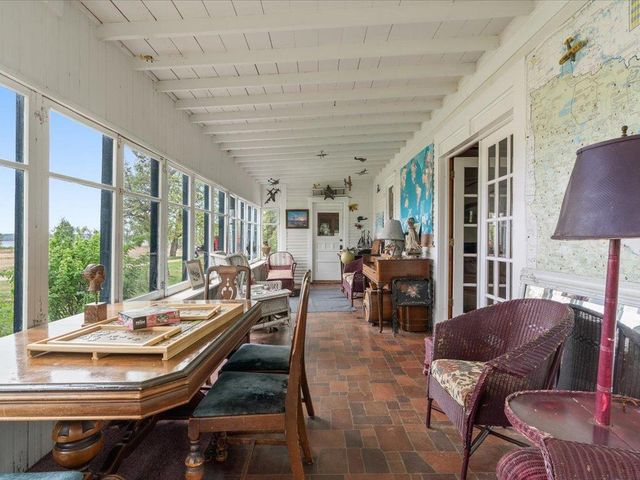 114 Washburn Avenue W, Backus, MN 56435