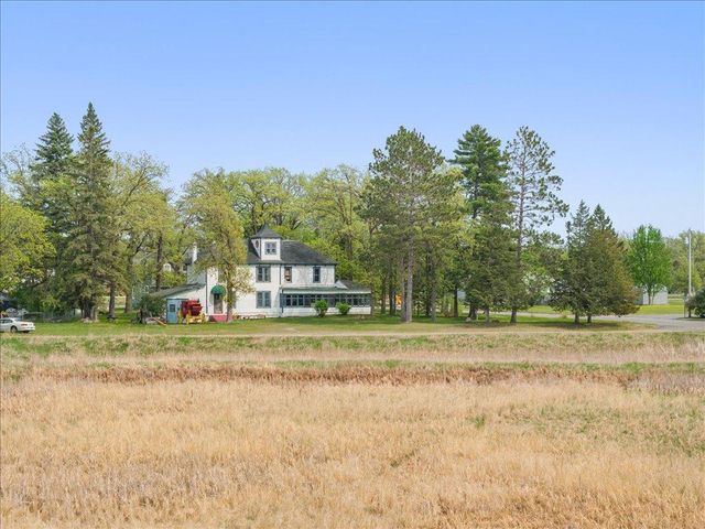 114 Washburn Avenue W, Backus, MN 56435