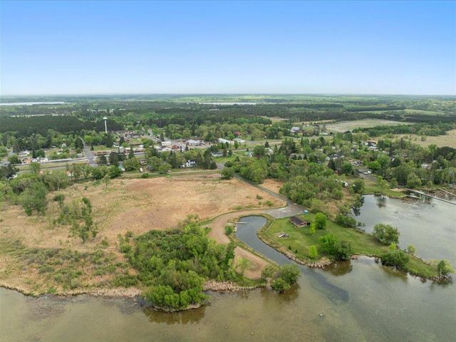 114 Washburn Avenue W, Backus, MN 56435