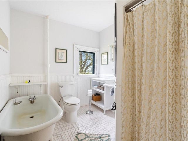 114 Washburn Avenue W, Backus, MN 56435