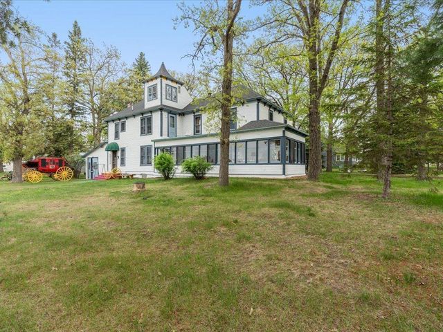 114 Washburn Avenue W, Backus, MN 56435