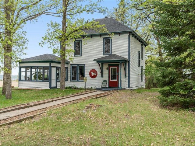 114 Washburn Avenue W, Backus, MN 56435