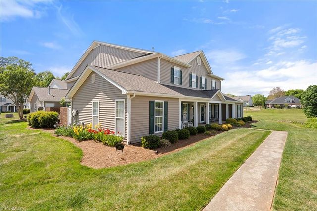 164 Pinewood Lane 102, Bermuda Run, NC 27006