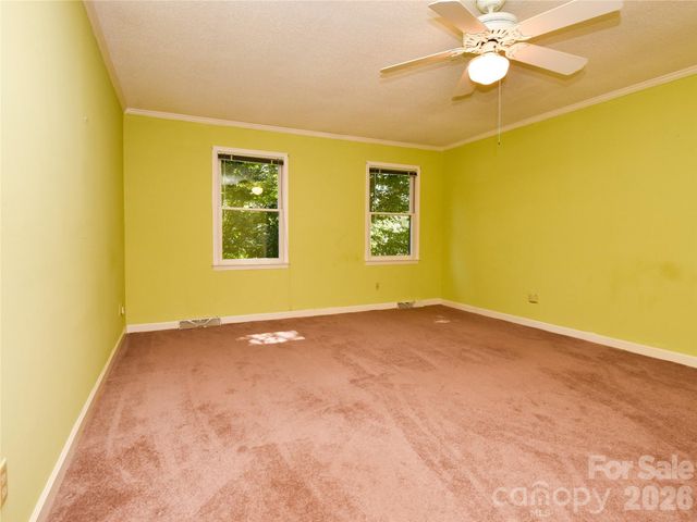792 Reaford Road, Winston Salem, NC 27104