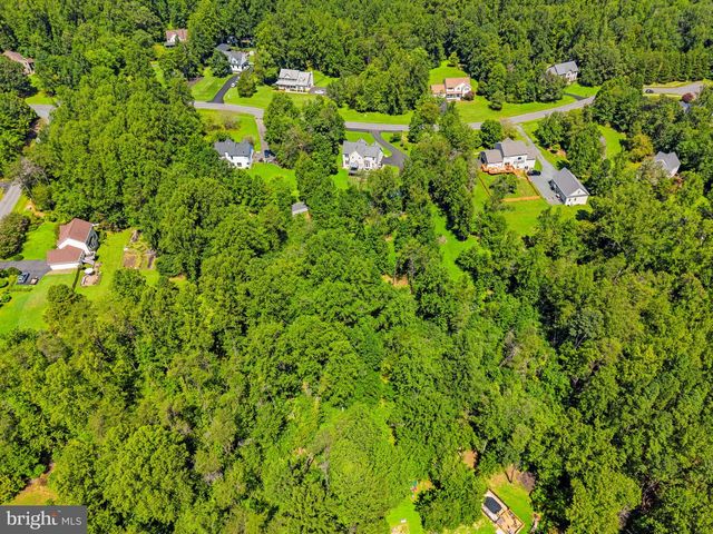 54 STONEWALL DR, Stafford, VA 22556