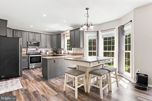 54 STONEWALL DR, Stafford, VA 22556