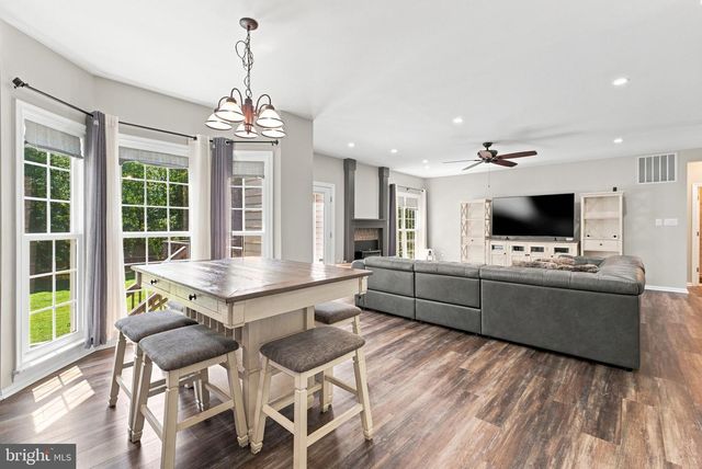 54 STONEWALL DR, Stafford, VA 22556