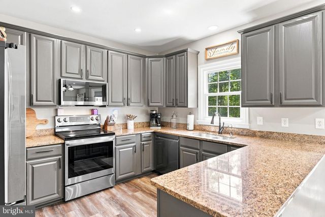 54 STONEWALL DR, Stafford, VA 22556