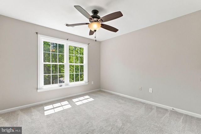 54 STONEWALL DR, Stafford, VA 22556