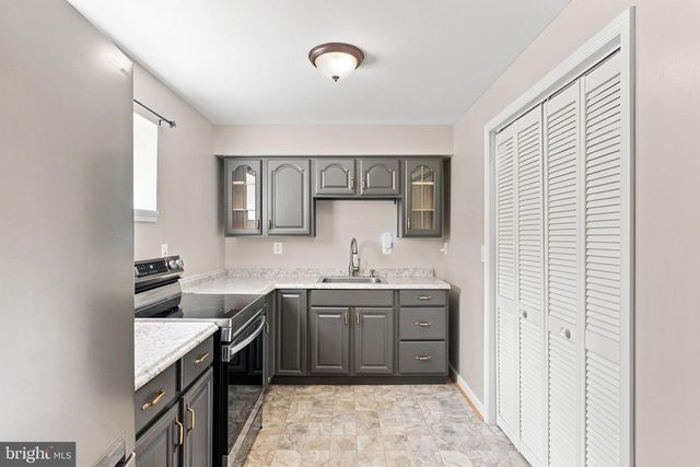 54 STONEWALL DR, Stafford, VA 22556